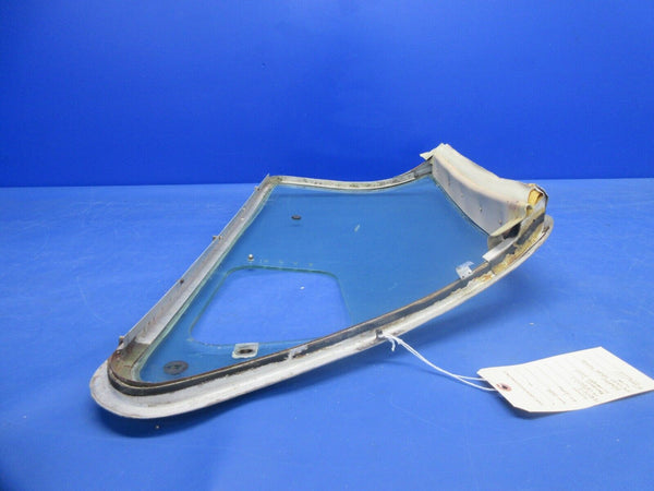 Cessna 310 / 310R Emergency Pilot Window P/N 0891107-2 (1024-2118)