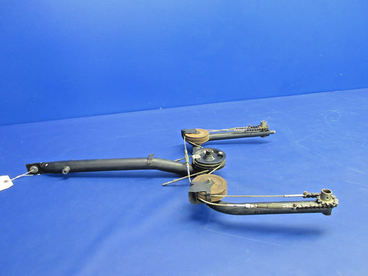 Cessna 172 Yoke Weld Assembly P/N 0511782-17 (0626-2042)0