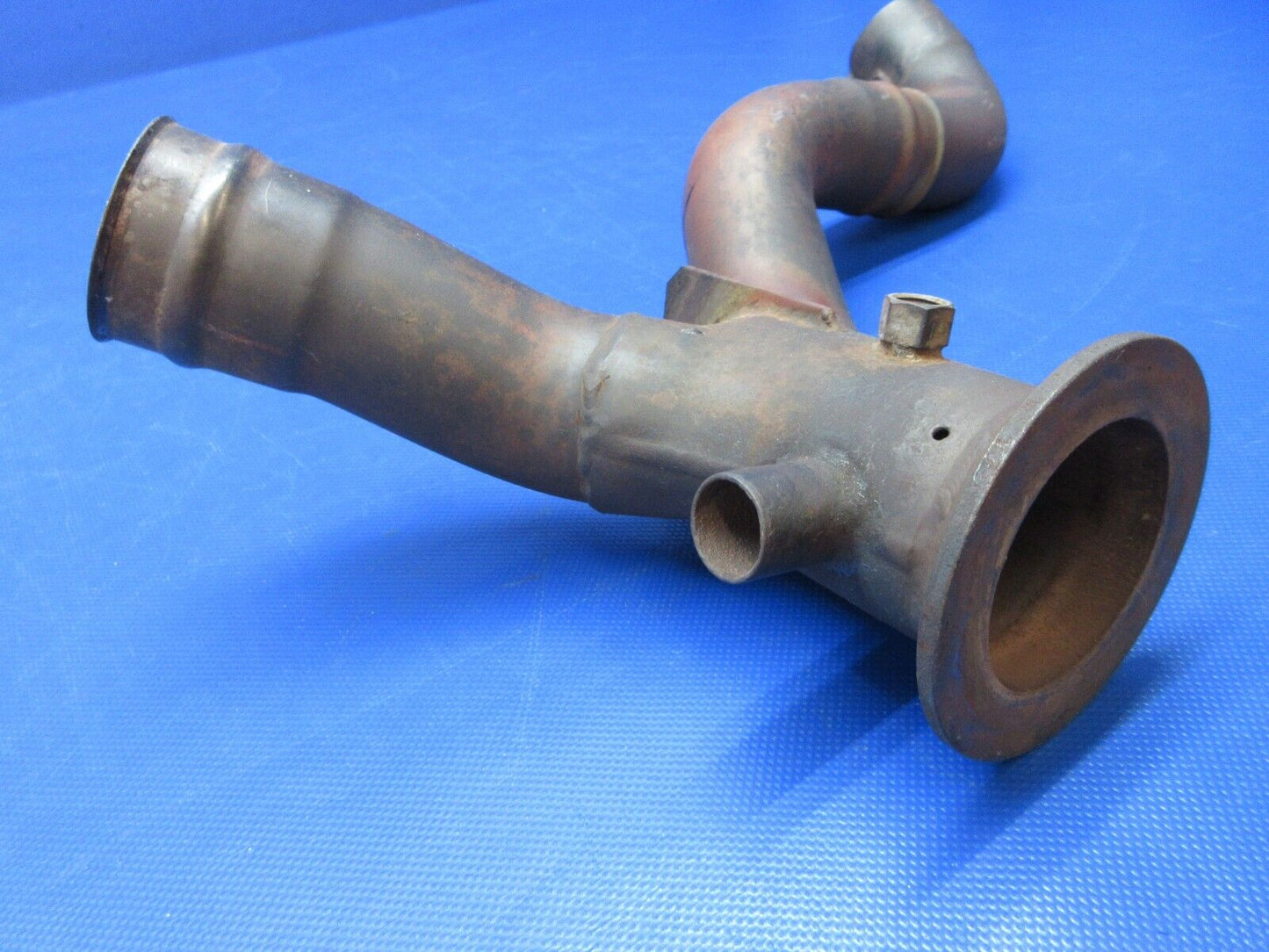 Piper PA-34-200T Seneca II Engine Exhaust Y LH Engine P/N 640964-109 (1024-1335)