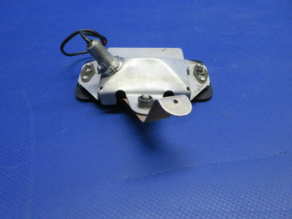 Beech 95 / D95A Landing Gear Position Indicator P/N 95-324006-601 (0326-784)12