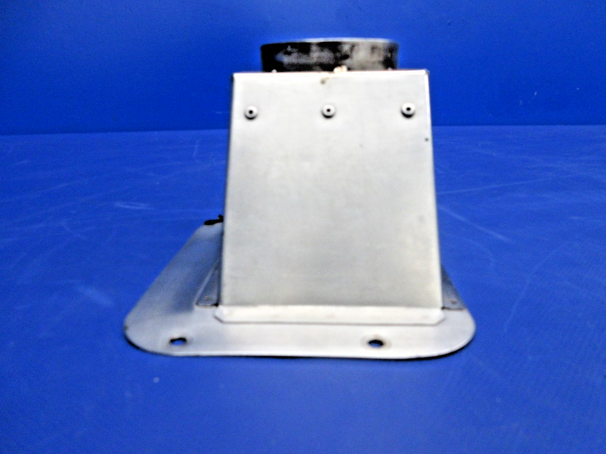 Diamond DA-40 Heat Valve / Airbox P/N DA4-2143-30-00 (0726-876)9