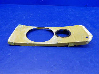 Beech D95A Travel Air LH Fuel Cell Bladder Bulkhead P/N 50-110010-98 (0226-517)2