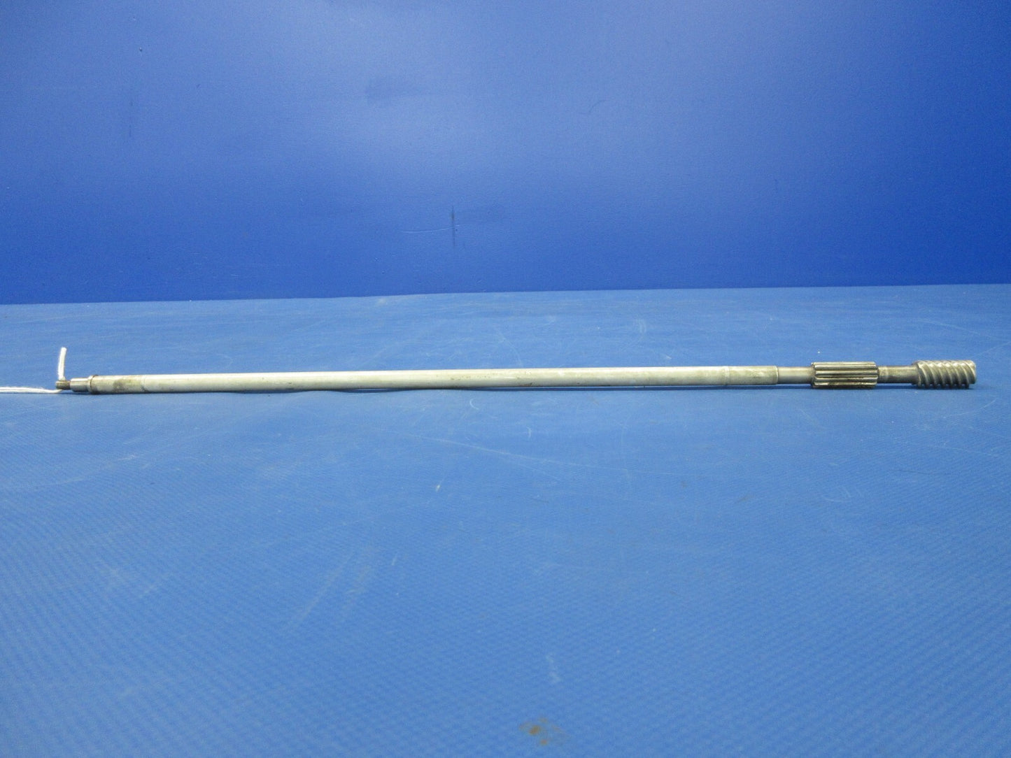 Bell 47J-2 Helicopter Tail Rotor Pitch Control Screw P/N 47-641-148-1(1124-2041)5