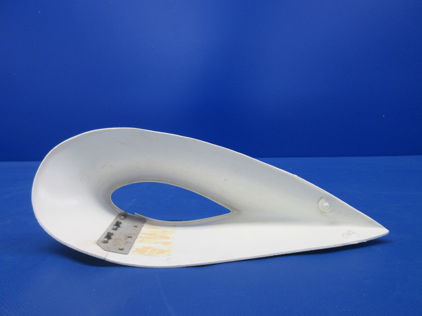 Cessna 172 Main Gear Fairing Assembly RH P/N 1741005-248 (0424-1124)3