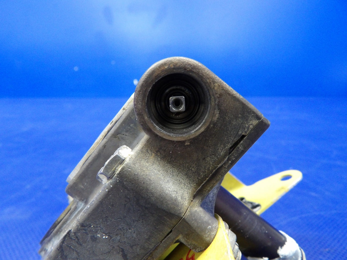 Piper Cheyenne Alco Windshield Wiper Converter  P/N XW20345-275-50 (0626-1399)14