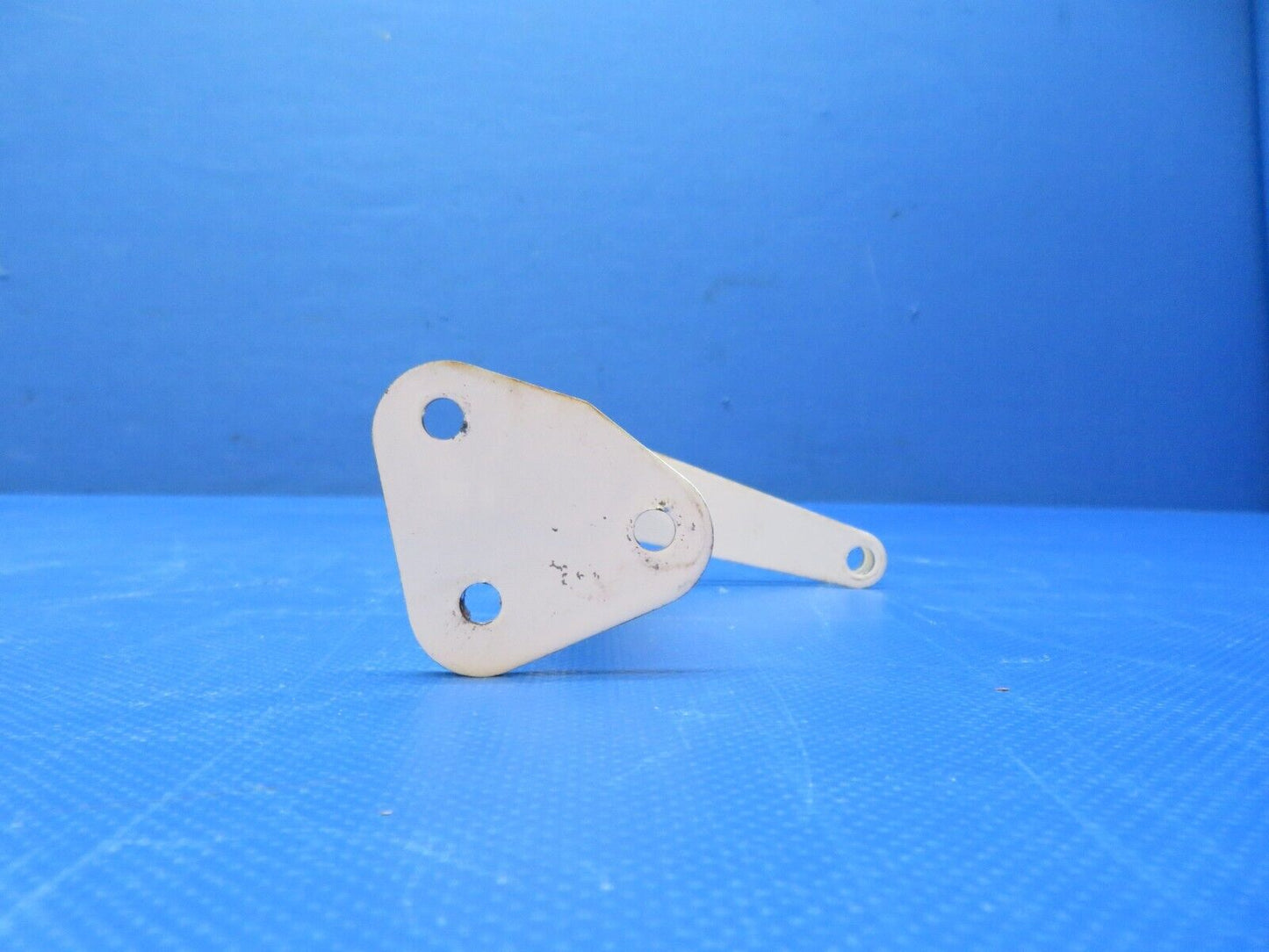 Arion Lightning LS-1 Rear Elevator Bellcrank P/N ALE-0030 (0424-121)