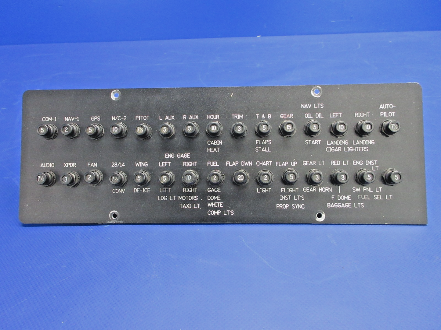 Cessna 310 / 310I Circuit Breaker Panel (0326-948)6