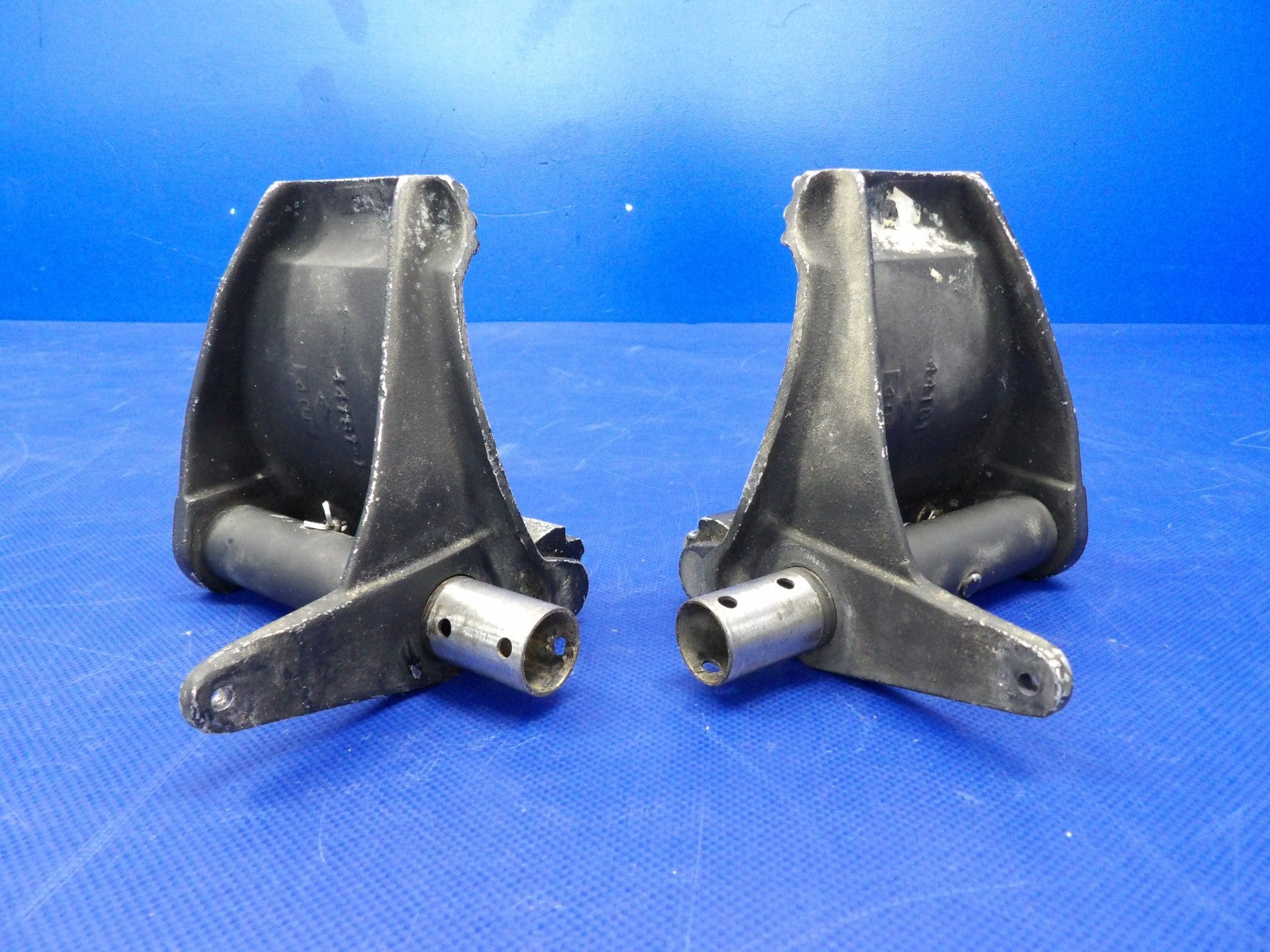 Piper PA-31T1 Cheyenne Brake + Rudder Pedal RH+LH P/N 44182-00 (0626-1309)9