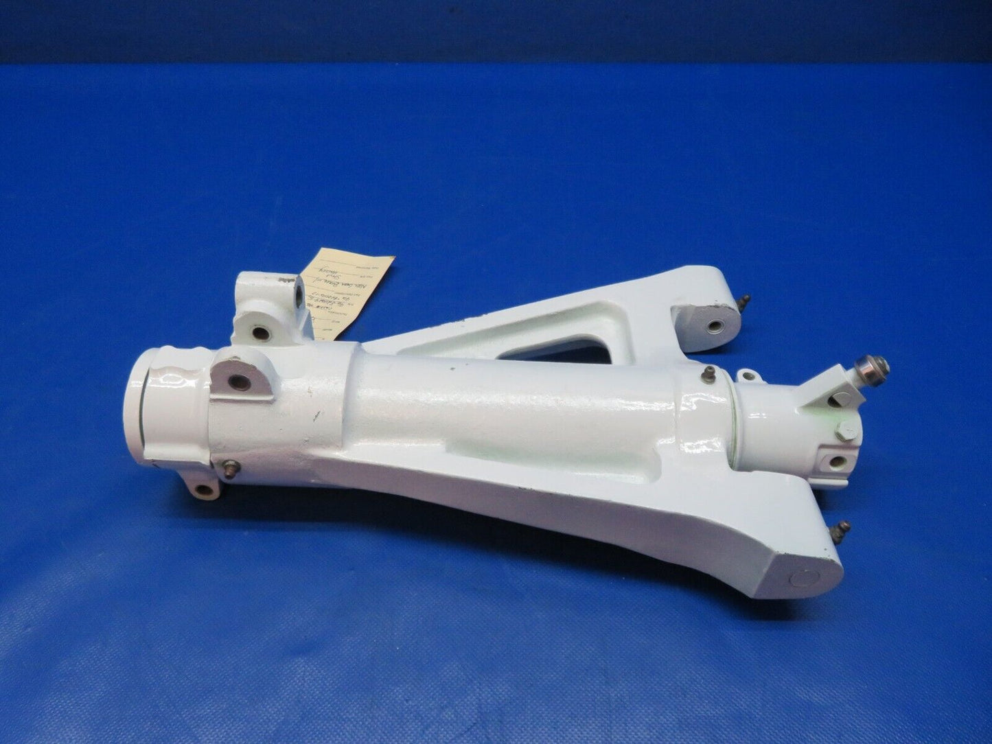 Beech 58P Barn Nose Gear Brace w/ Strut Housing P/N 96-820029-5 (0324-218)