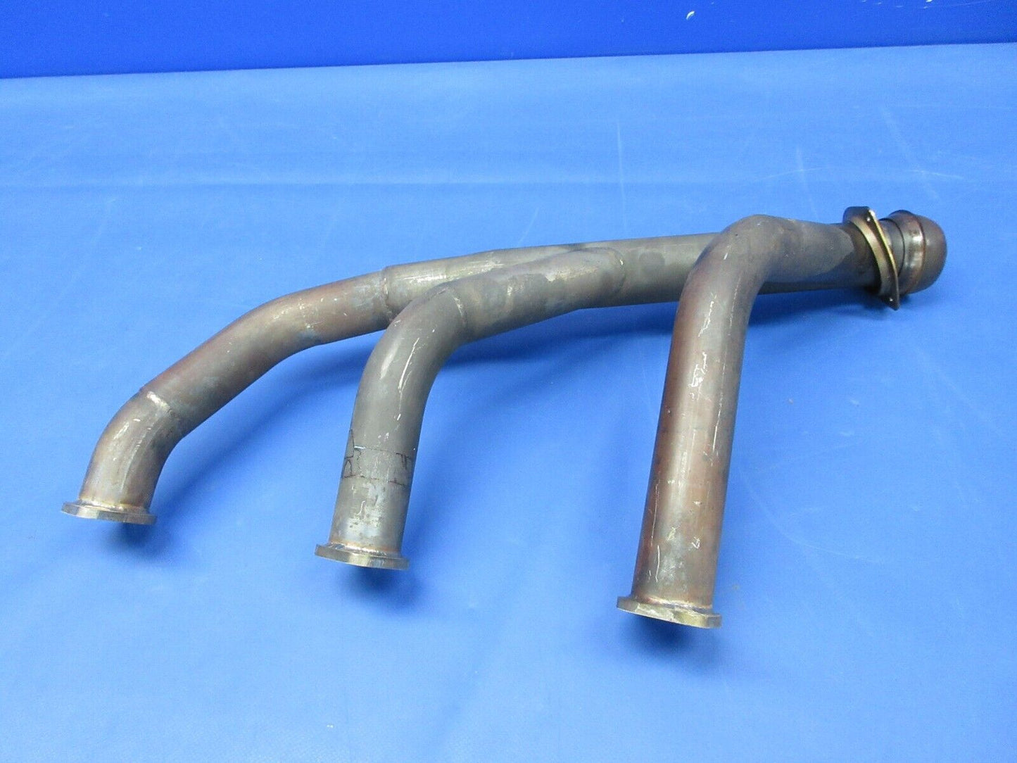 Beech 95 / D95A Travel Air LH Engine Exhaust Risers Doyn Conv. 540 (0824-1250)
