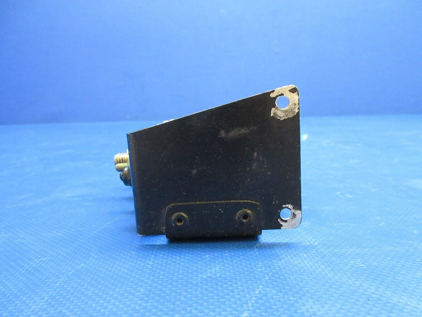 Bellanca 17-31A Burton Electric Power Receptacle P/N AN2552-3A TESTED(1024-1208)