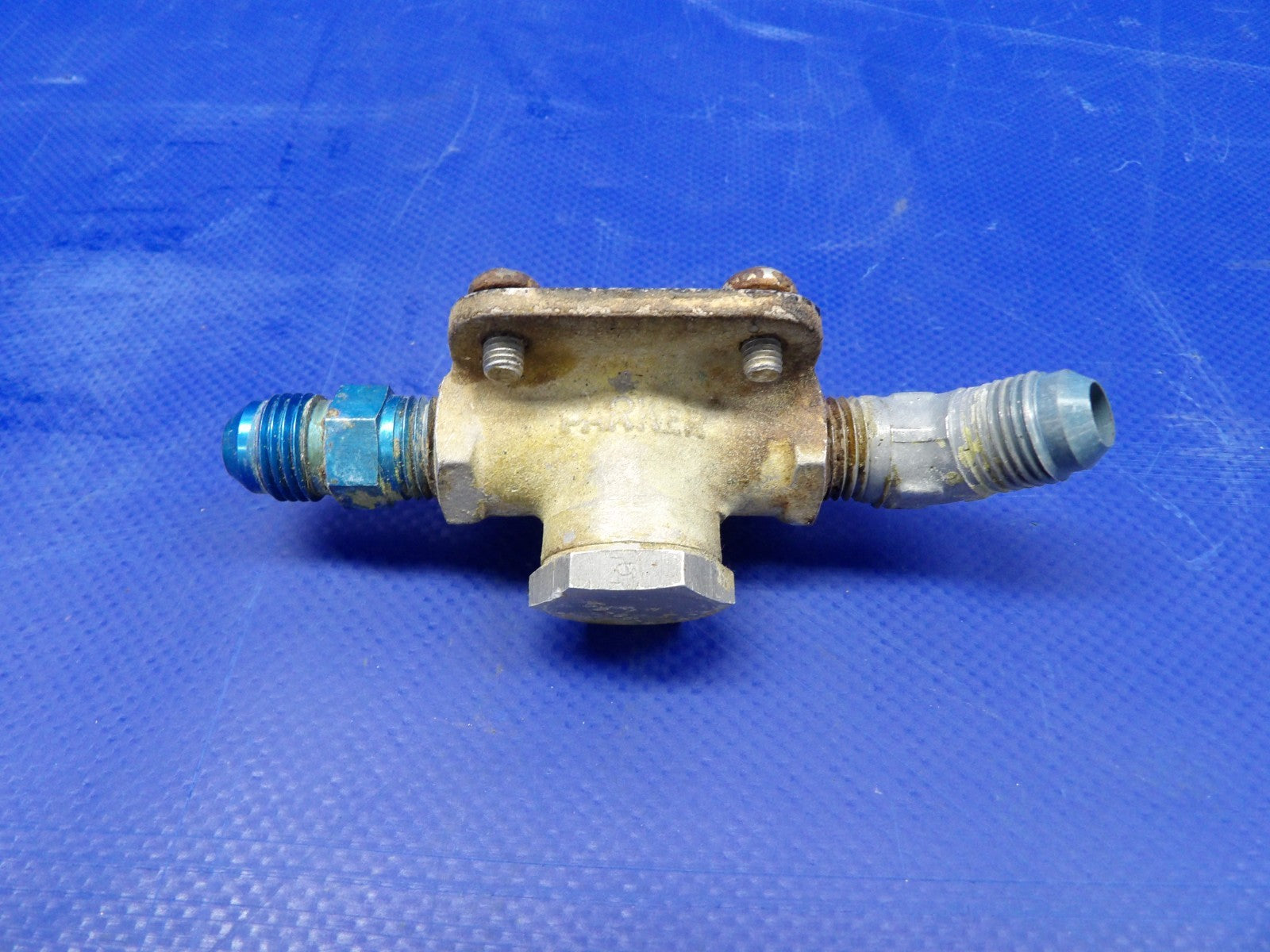 Globe GC-1B Swift Fuel Selector Valve And Handle P/N 11-420-3105 (0326-412)8