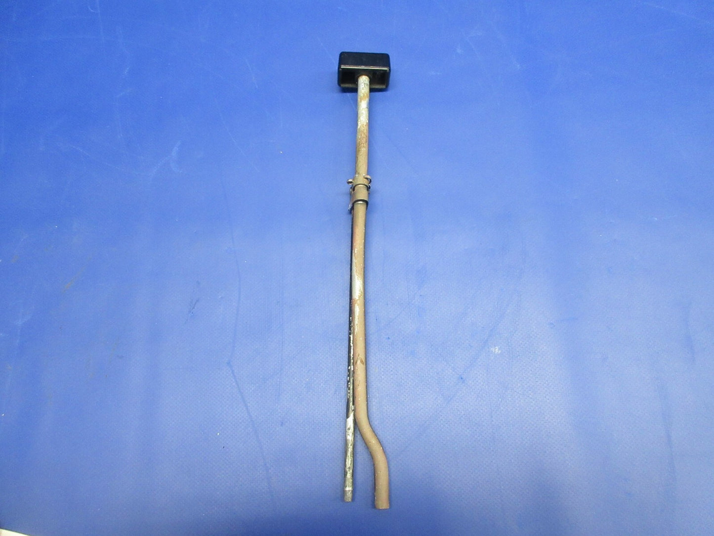 Early Cessna 210 Seat Adjustment Pin & Latch Handle P/N 0711048-1 (1224-896)3
