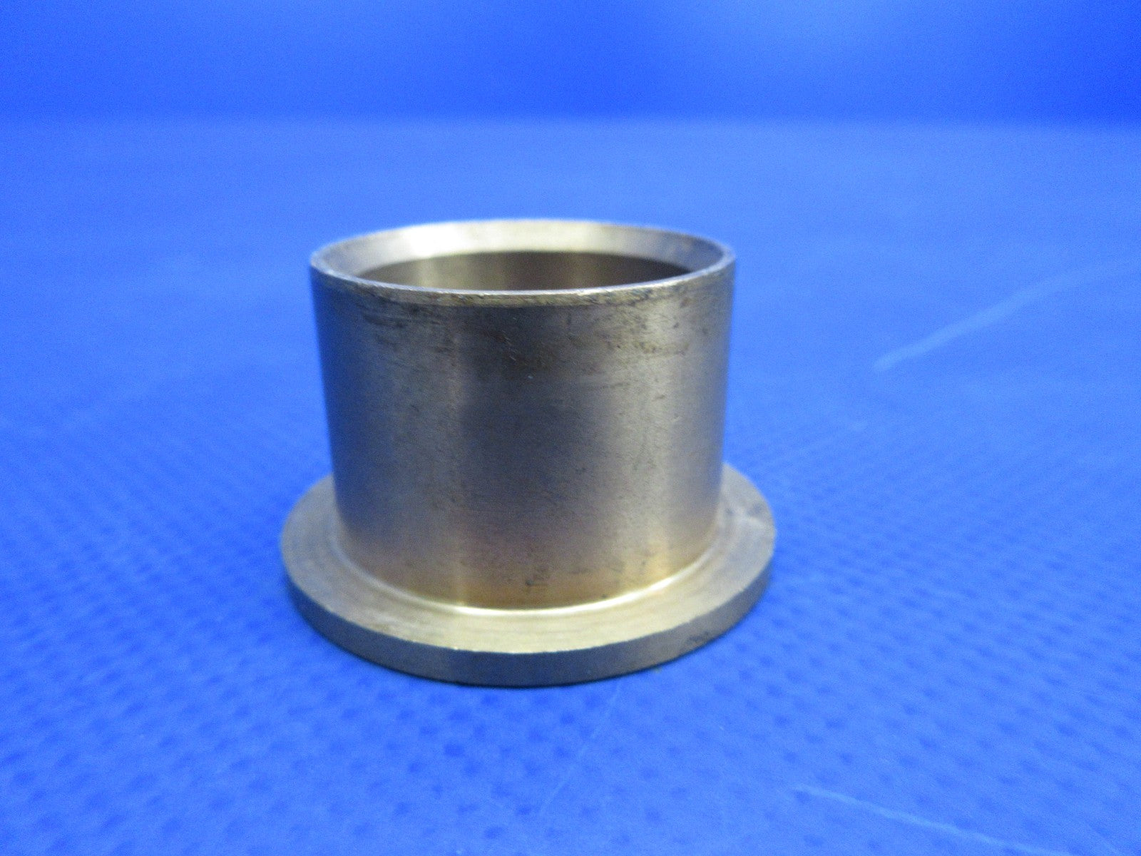 Continental Flanged Bushing P/N 628125 NOS (0326-900)7