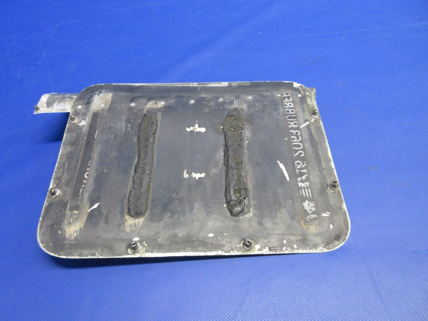 Cessna 310 / 310I Wing Fairing & Access Door P/N 0851792-15 (0326-947)10