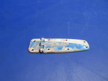 Cessna 150 / 152 RH Upper Cabin Door Hinge P/N 0413426-4, 0711037-498 (0926-875)0