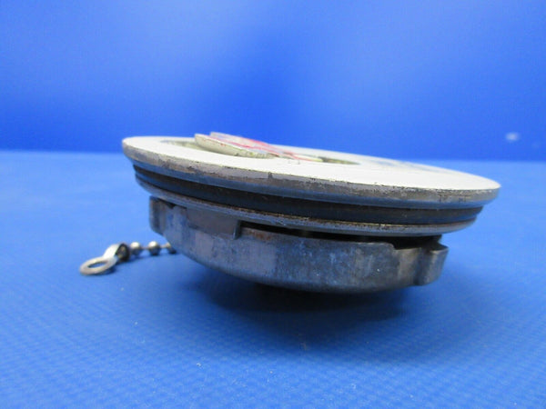 Beech 95 / D95A Travel Air GABB Fuel Filler Cap P/N 37810-1 (0524-1118)