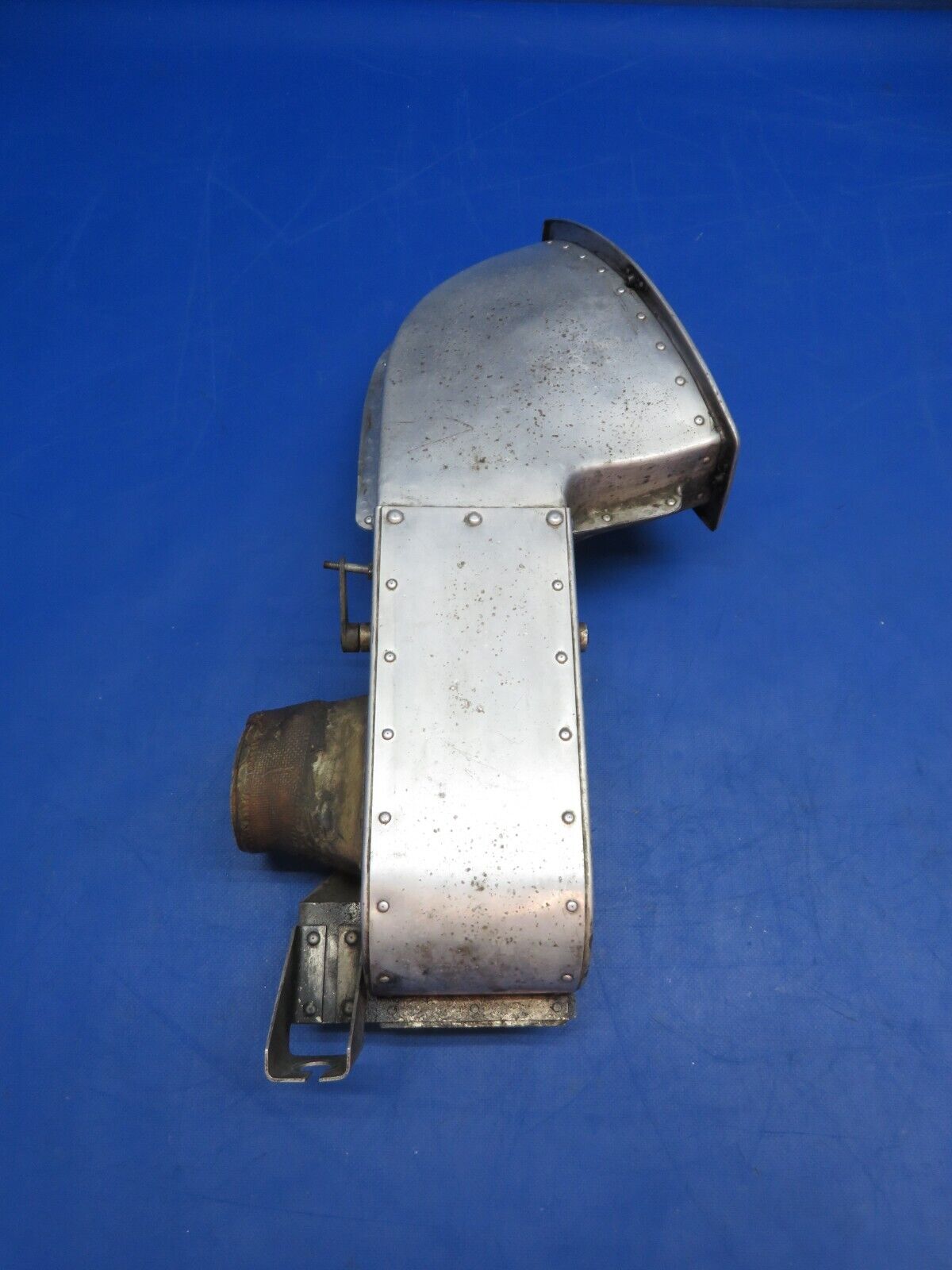 1956 Cessna 310 Carburetor Air Box Assy P/N 0850570-1 (0723-486)