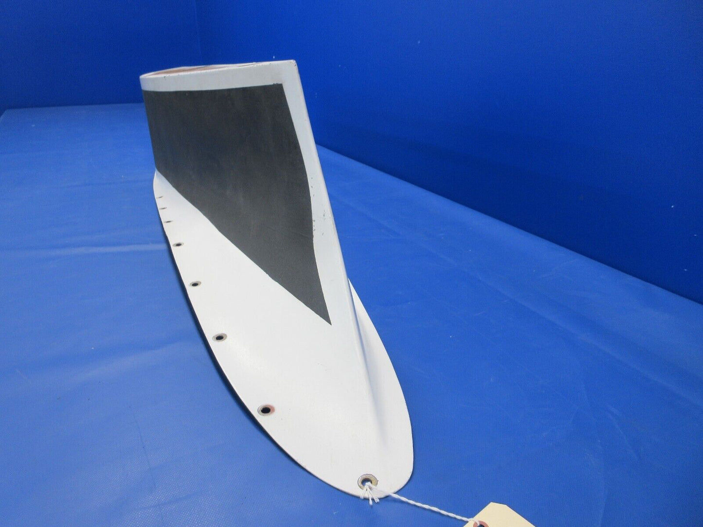 Grumman AA-1B Wing Root RH P/N 201189-2 (0424-682)
