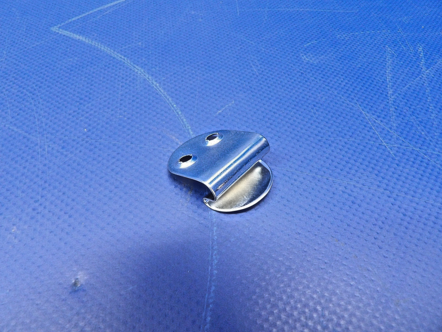 Beech Sun Visor Spring Stop P/N 101-530349-9 NOS (0426-1290)9