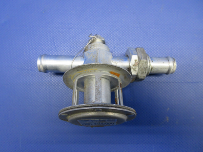 Beech D95A Travel Air Airborne 133B3 Vacuum Regulating Valve (0326-793)1