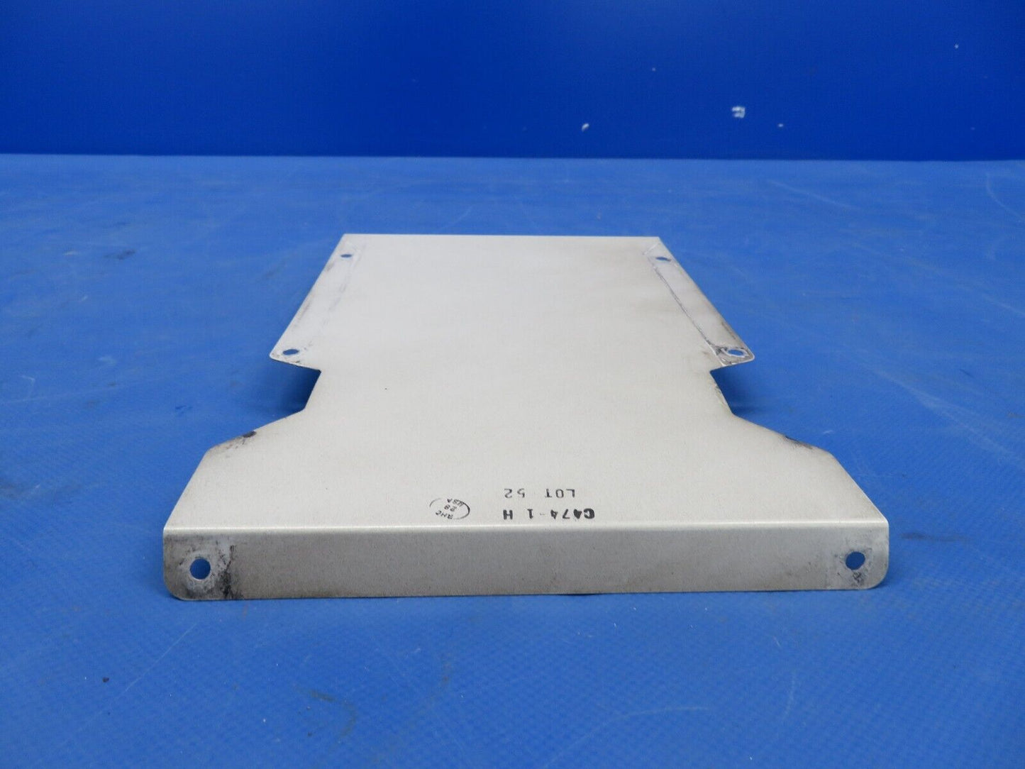 Robinson R44 Raven II Helicopter AFT Cabin Access Panel Cover C474-1 (0724-873)