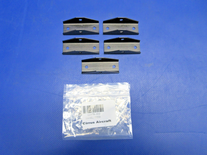 Cirrus SR20 / SR22 Master Cylinder Mount Bracket 11479-002 LOT OF 5 (0326-1007)1
