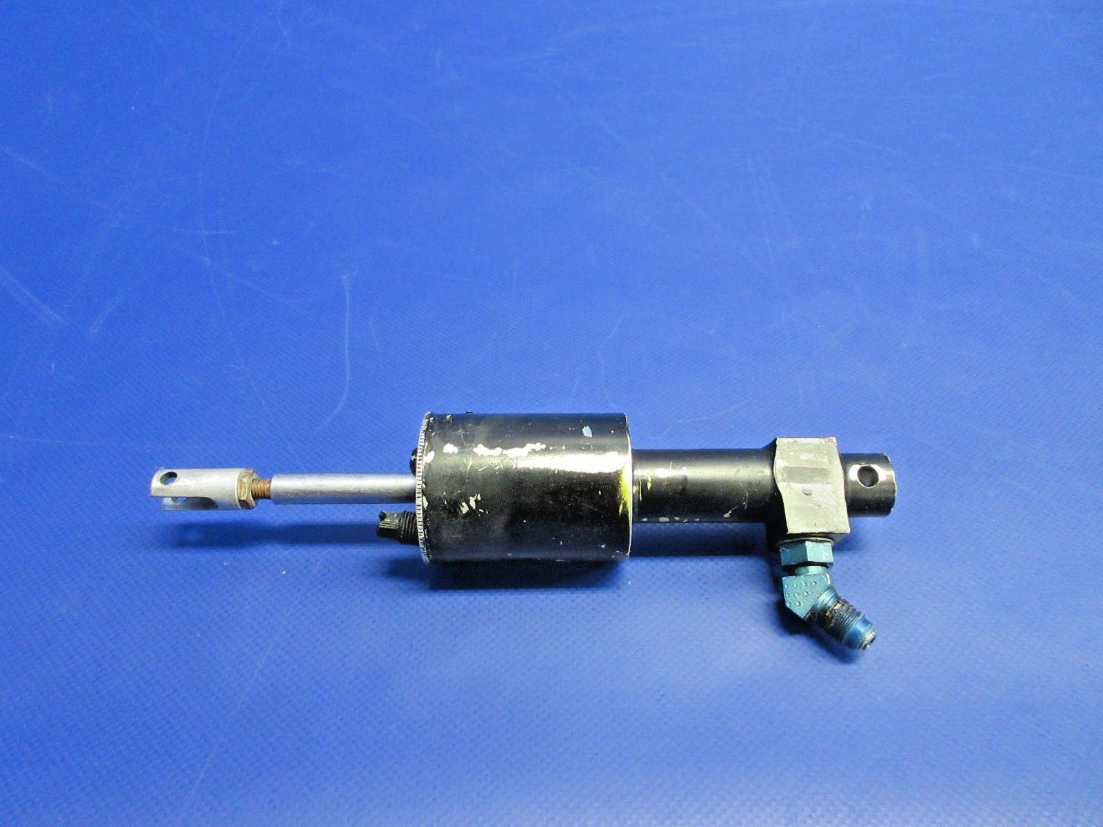 Cessna 421 Brake Master Cylinder P/N 5044000-1 (0726-733)2