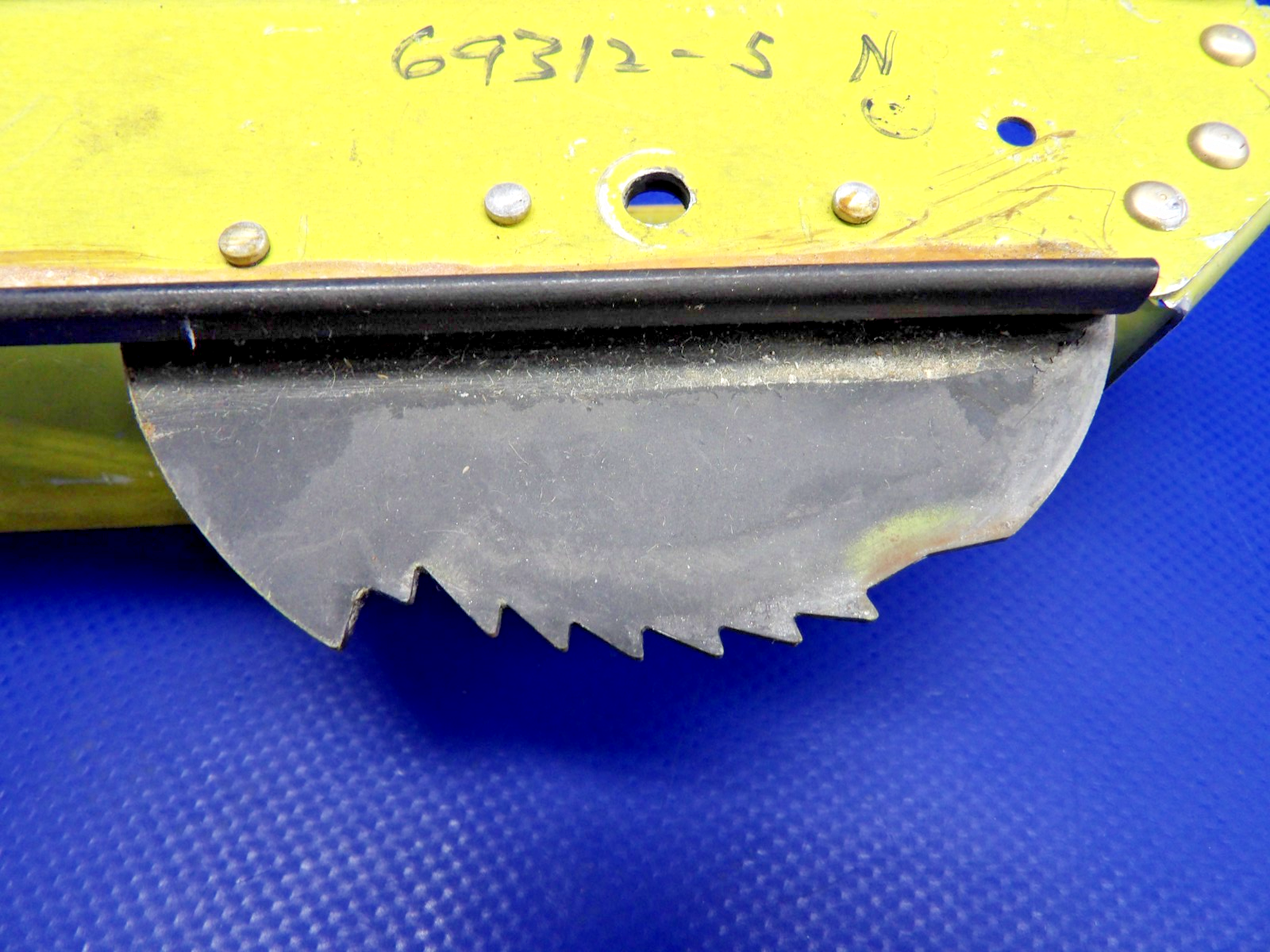 Piper PA-28 Parking Hand Brake Support Channel P/N 67137-00 (0426-1315)5