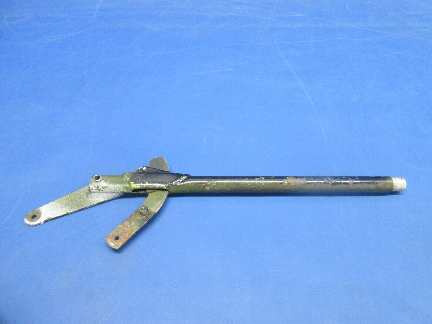 Piper PA-20 Pacer Flap Control Lever Assy P/N 12494-00 (1024-774)
