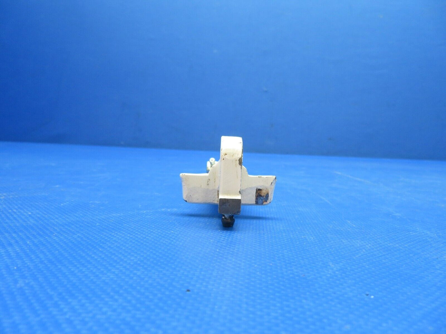 Beech 95 / D95A LH Retract Brace Leg Assy Main Gear P/N 35-815129 (0724-1853)