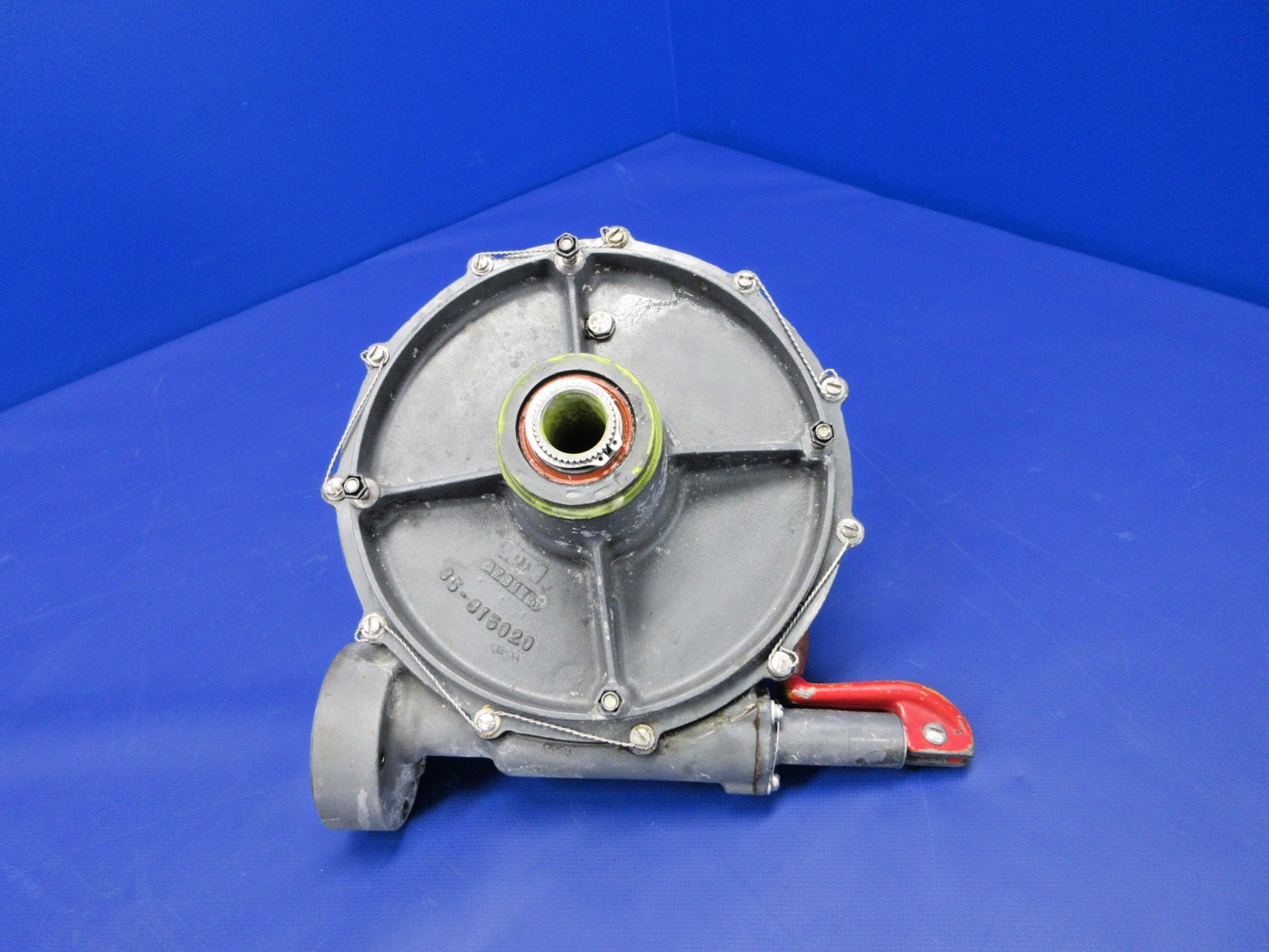 Beech 95 / D95A Travel Air Main Gear Retract Actuator P/N 95-810017-7 (0326-846)2