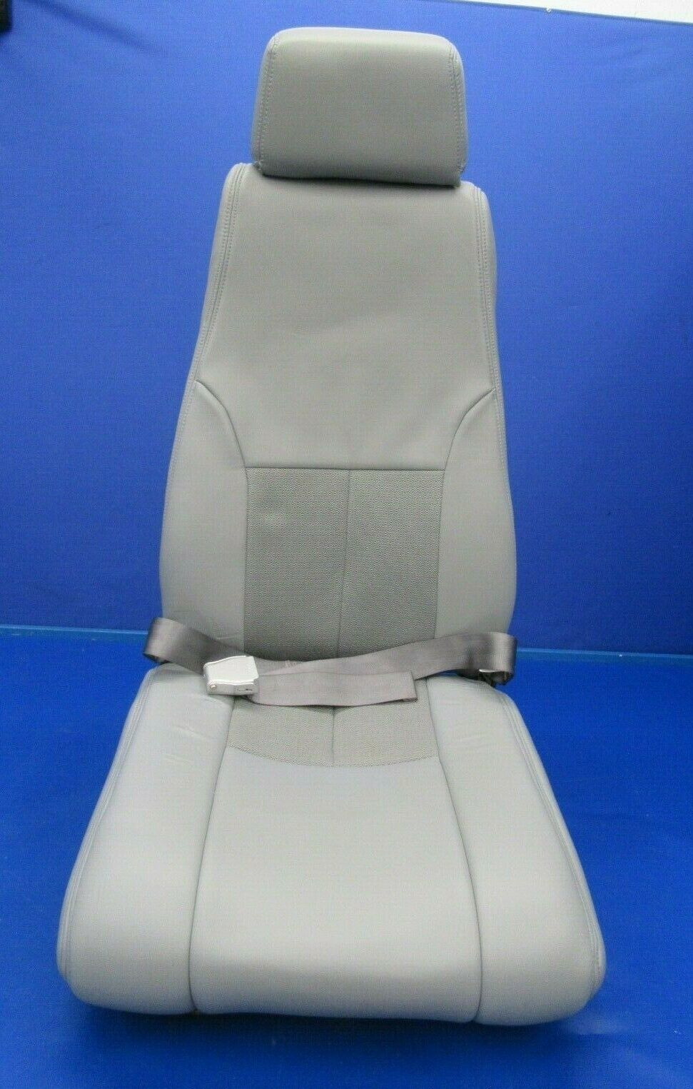 Beech Baron 95-B55 Seat RH Fourth Passenger Gray Leather 102-530094-7 (1119-30)