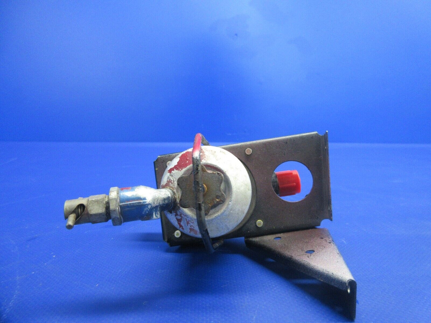 1996 Piper PA-28-181 Archer III Fuel Gascolator P/N 35715-03 (1224-777)