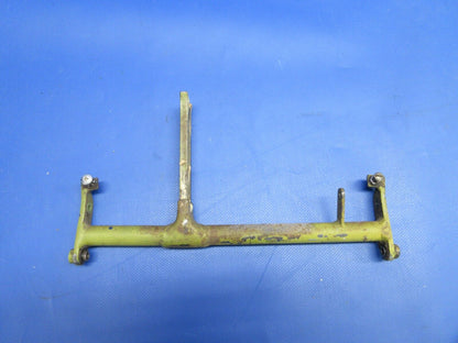 Bellanca 17-30A Viking Main Gear Door Lever Assy RH P/N 4002-2 (0524-1271)