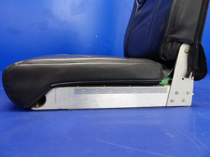 Cirrus SR22 Rear RH Passenger Seat P/N 11933-003 (0926-1230)10