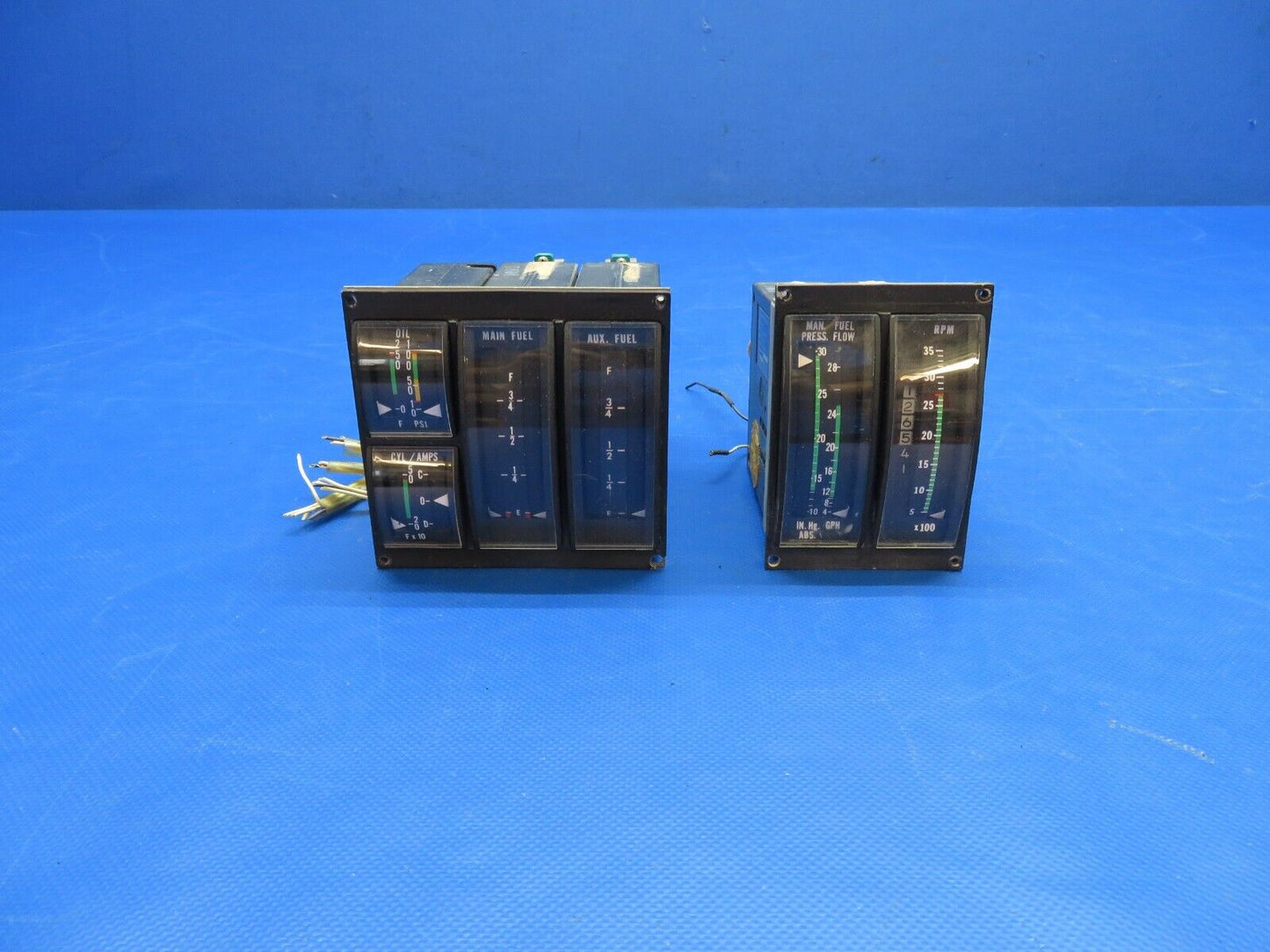 Bellanca 17-31A Viking Edo-Aire Indicators P/N 14078-101-8 LOT OF 6 (0824-1759)