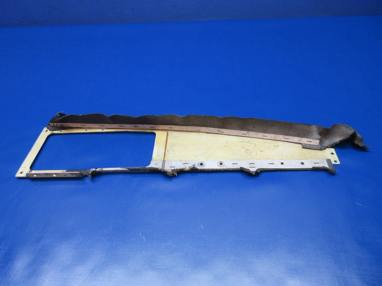 Lycoming TIO-540-AE2A Piper PA-46 Baffle Intercooler LH P/N 89737-02 (1124-1406)0