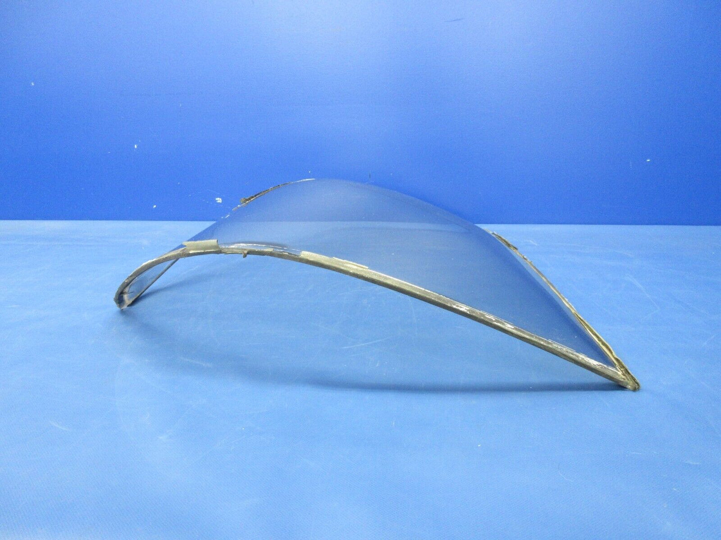 Piper PA-32RT-300T Lance II Right Windshield P/N 78271-06 (0924-2103)
