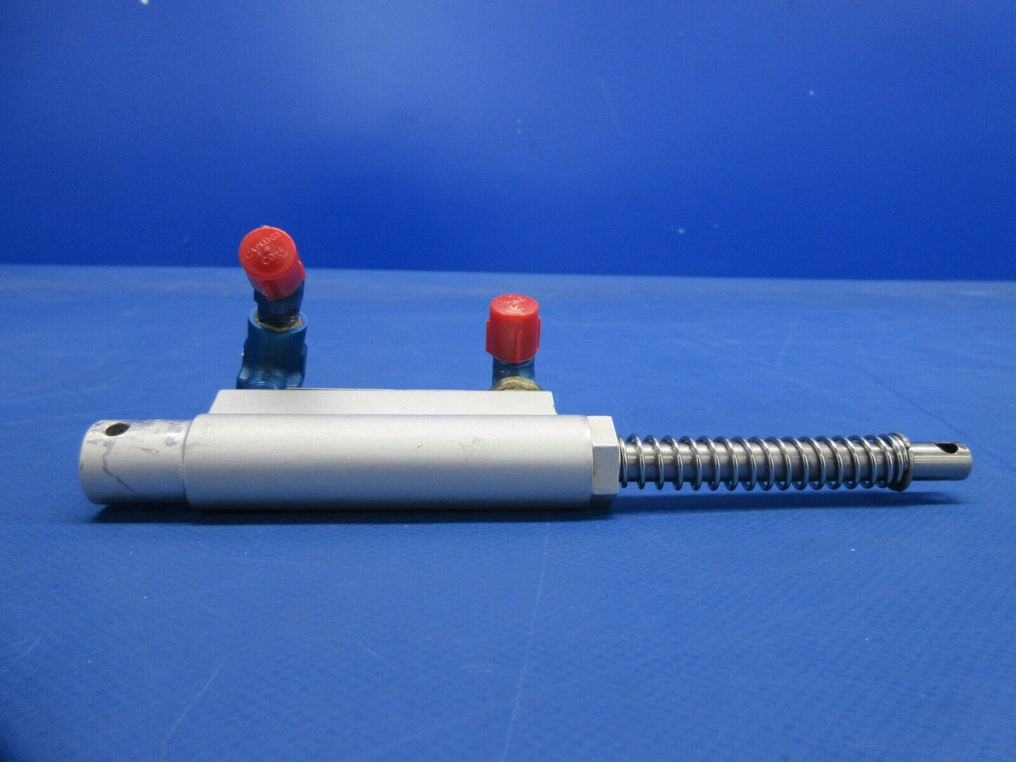 Piper PA-32RT-300T Lance II Co-Pilot Master Cylinder Assy P/N 17000 (0924-858)