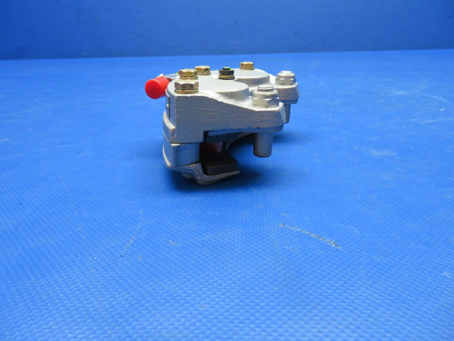 Cleveland Brake Caliper Assy w/ Linings P/N 3000-250 REBUILT (0724-1839)