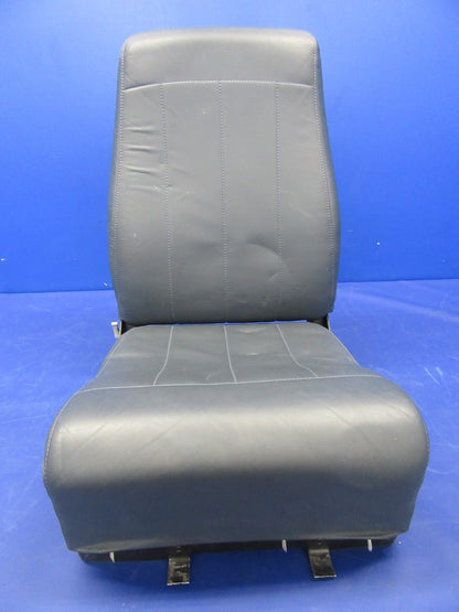 Beech 76 Duchess RH Rear Seat P/N 169-534045-114 (0326-114)1