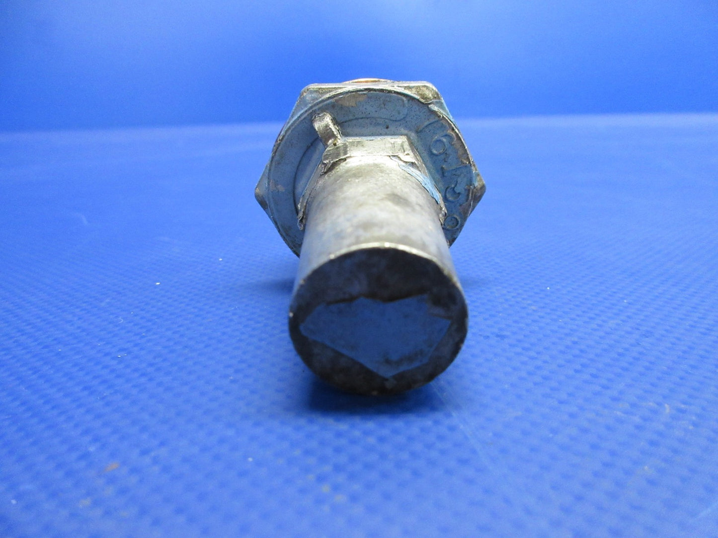 Lycoming Oil Pressure Relief Valve No Spring P/N 76529 (0226-980)5