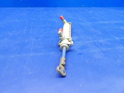 Globe GC-1B Swift Adel Hydraulic Flap Cylinder P/N N-15518-2 (0326-411)5