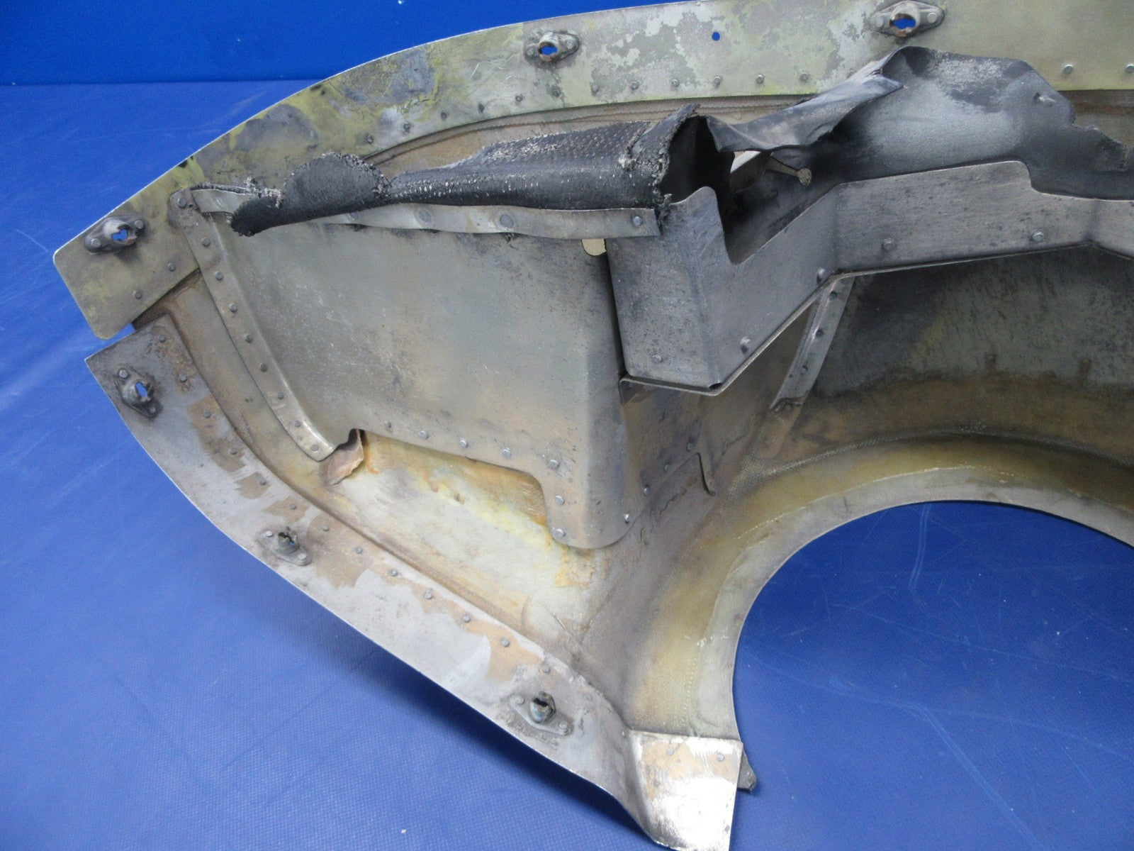 Beech 76 Duchess Nosebug / Upper Nosebowl P/N 105-910011-141 (0326-48)5