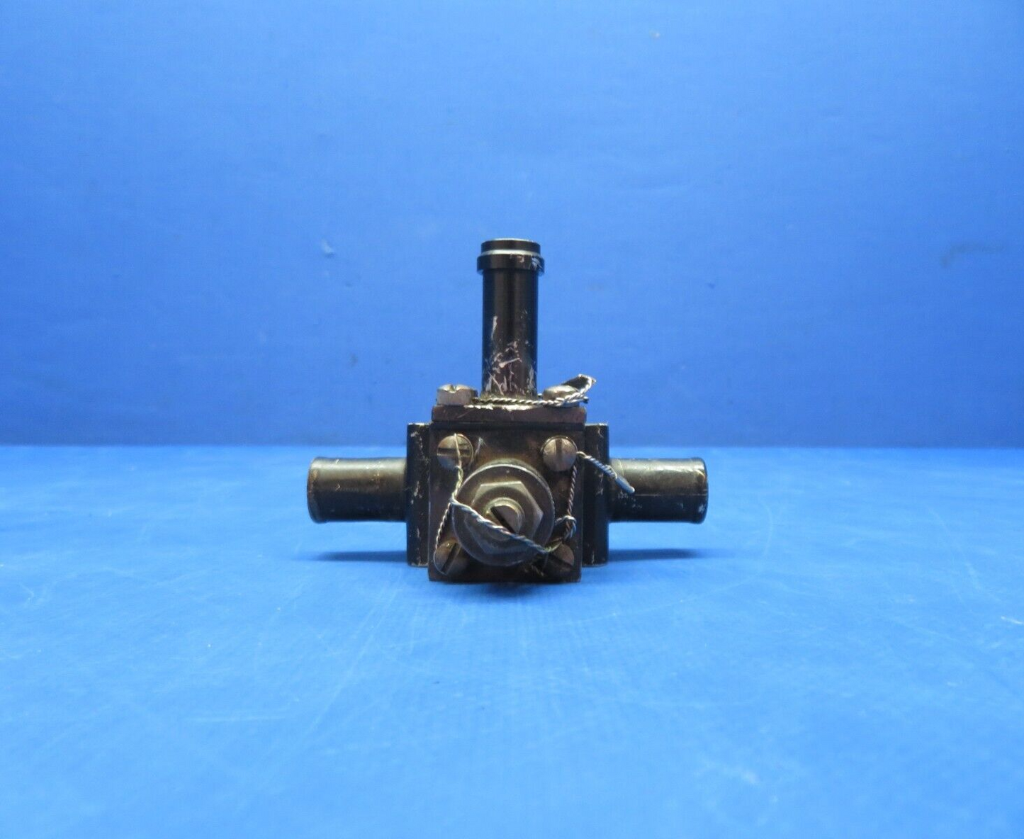 Cessna 310 / 310I Pressure Control Valve P/N 21238-6 (0923-757)