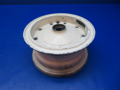 Cessna 401 / 401A Cleveland 6.50 x 10 Main Wheel Assy P/N 40-40A (0124-154)