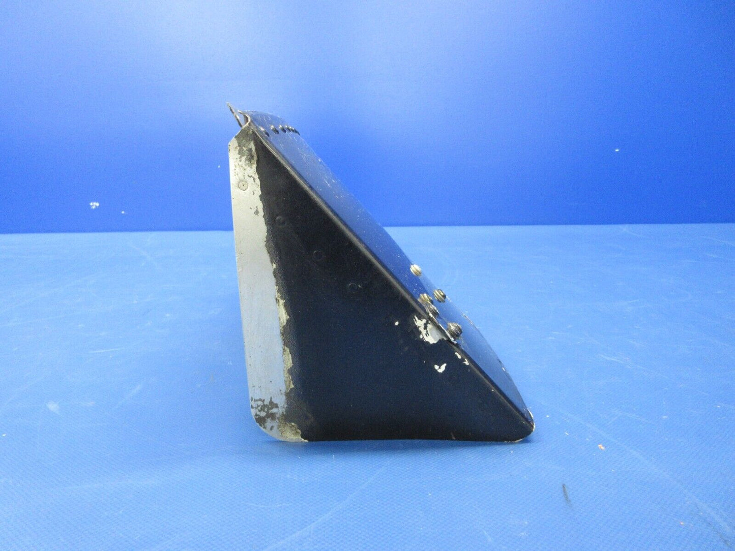 Piper PA-34-200T Seneca II Cowl Flap Assy RH P/N 37511-03 (0524-2085)