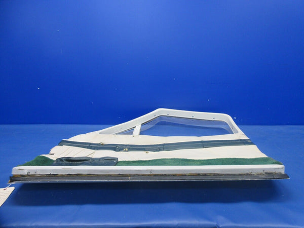 Cessna 177 / 177B Cardinal Cabin Door Structure Assy RH 1717092-12 (0924-2015)