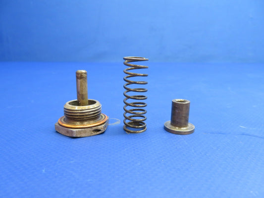 Continental IO-470 Oil Pressure Bypass Pin & Plug P/N 631995, 631478 (0326-1740)0